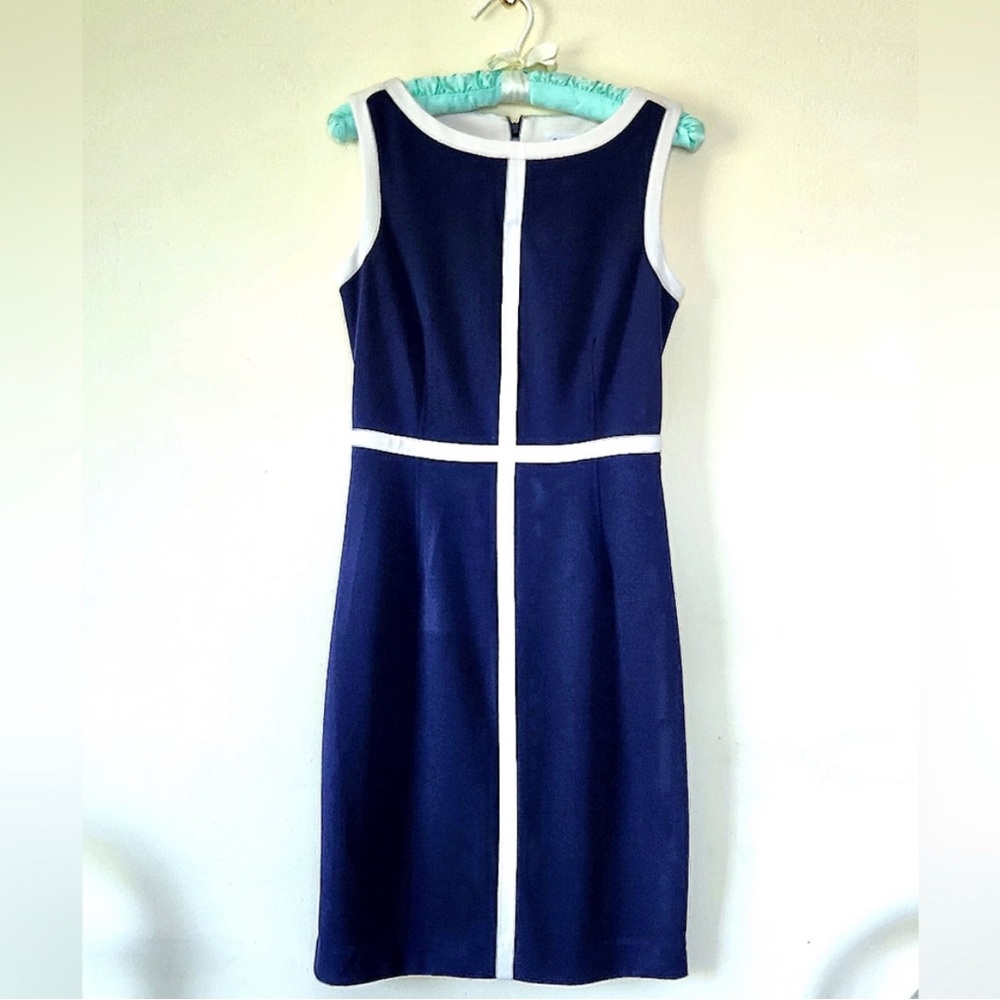 Calvin Klein Navy Sheath Sleeveless Color Block Dress | Size 2
